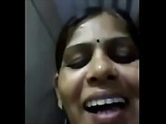 Indian aunty selfie videotape